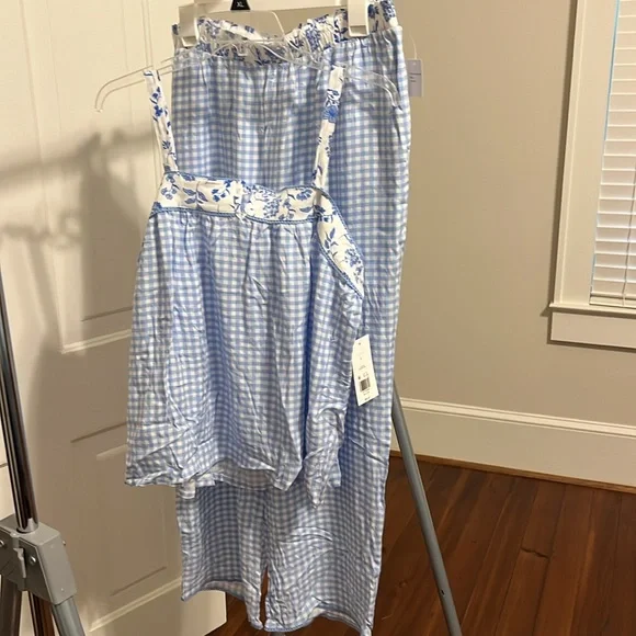 Crown & Ivy Light Blue Gingham Pajama Set - Picture 4 of 14